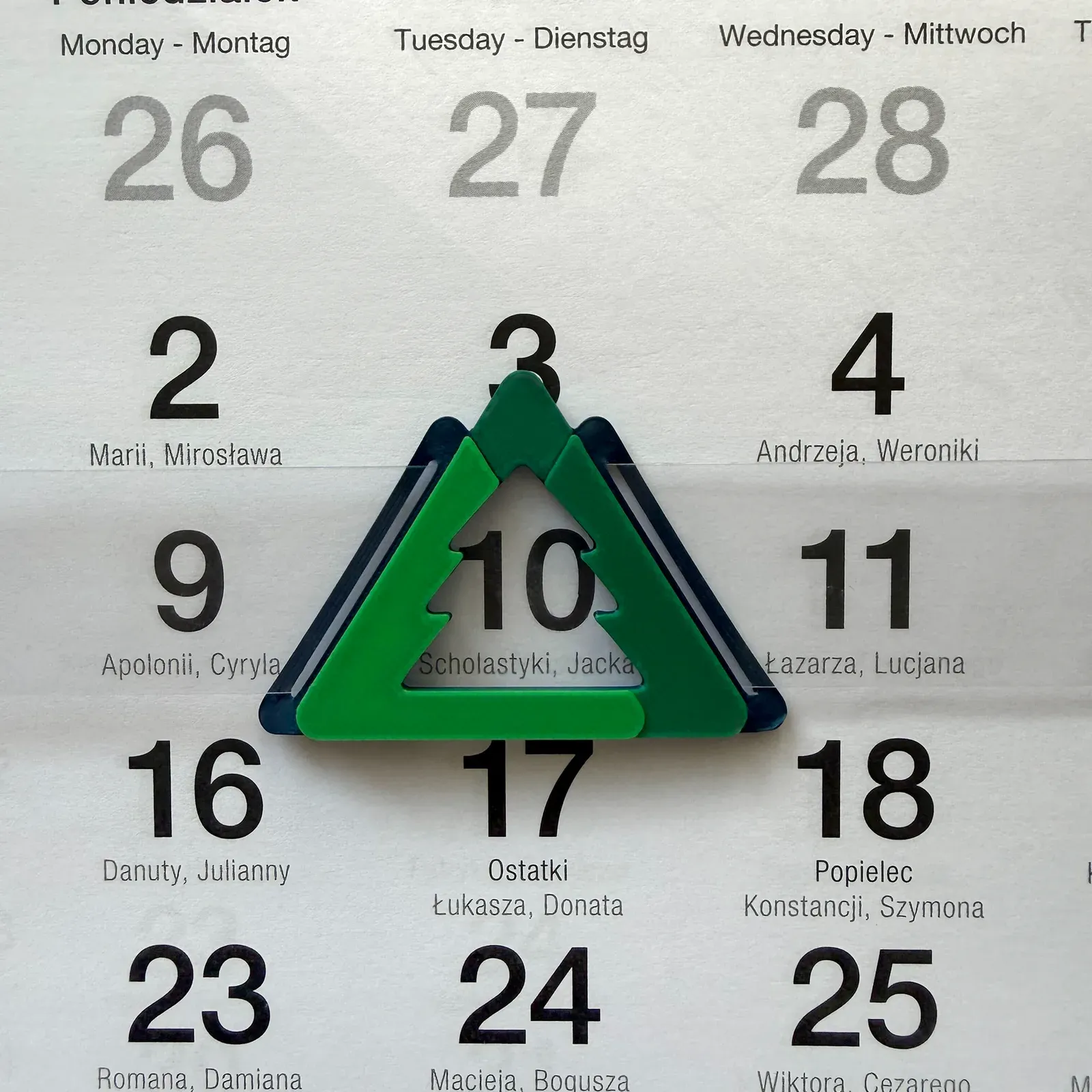Calendar date markers